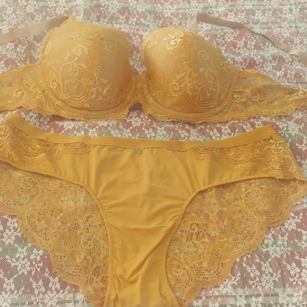 Bra & Panties